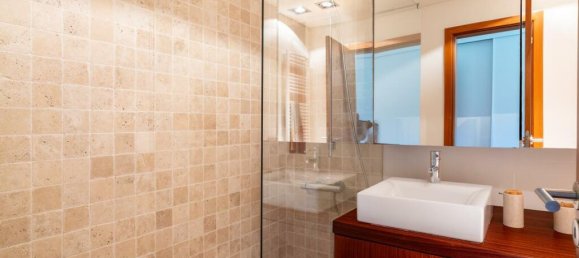 6 bedrooms Villa in Cascais, Portugal No. 171541 13