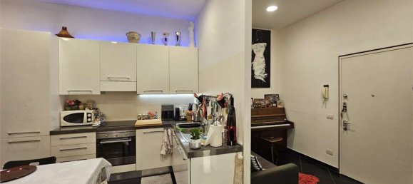 Квартира с 3 комнатами в Комо, Италия № 333703 7