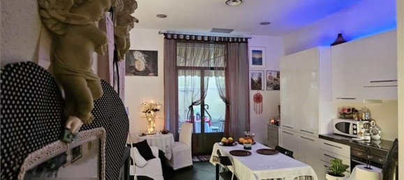 Квартира с 3 комнатами в Комо, Италия № 333703 17