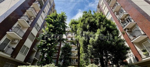 1 bedroom Apartment in Milan, Italy No. 337027 21