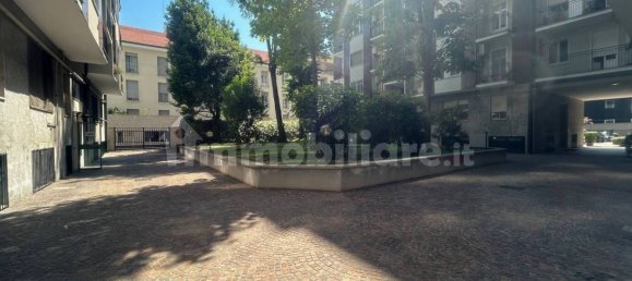 1 bedroom Apartment in Milan, Italy No. 337027 16