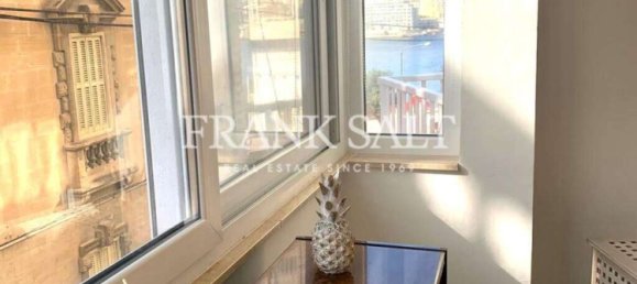 3 غرف نوم شقة في Sliema, Malta رقم 9596 8