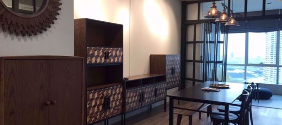 Apartamento com 2 quartos em condomínio em Khlong San, Thailand N.º 10203 10