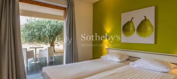 16 bedrooms Castles in Castiglione di Sicilia, Italy No. 83793 30