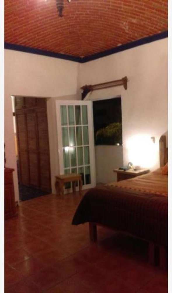 4 bedrooms House in Queretaro, Mexico No. 153470