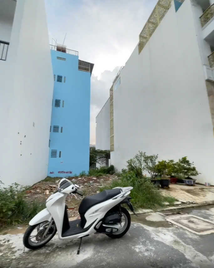 50.85m² Land in District 7, Vietnam No. 19951