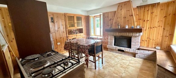 4 rooms House in Prignano sulla Secchia, Italy No. 80183 4