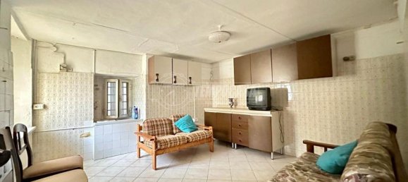 4 rooms House in Prignano sulla Secchia, Italy No. 80183 6