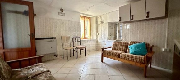 4 rooms House in Prignano sulla Secchia, Italy No. 80183 8