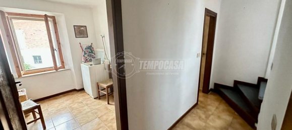 4 rooms House in Prignano sulla Secchia, Italy No. 80183 12