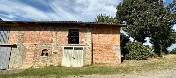 4 rooms House in Prignano sulla Secchia, Italy No. 80183 19