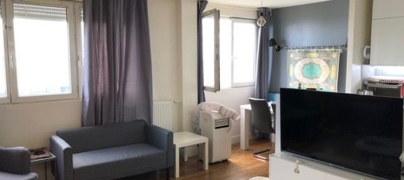 1 bedroom Apartment in Courbevoie, France No. 178791 2