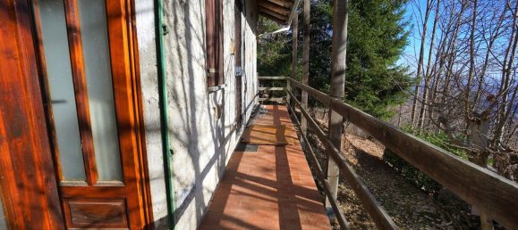 6 rooms House in Valdilana, Italy No. 109502 19