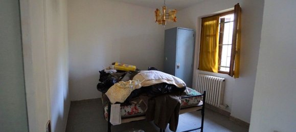 6 rooms House in Valdilana, Italy No. 109502 22