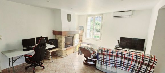 Casa de 4 dormitorios en Noyers-sur-Cher, France No. 265043 6