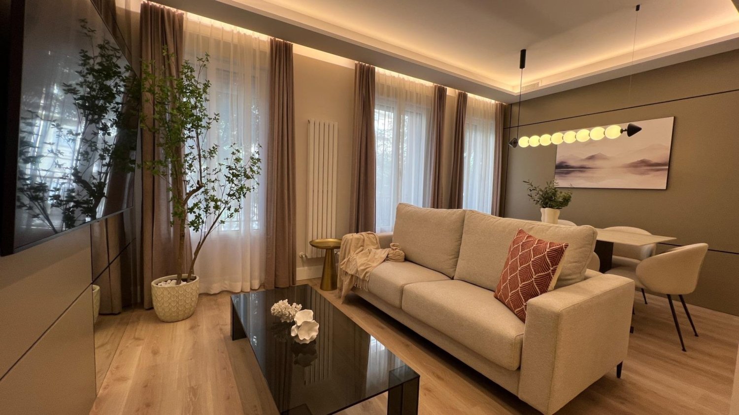 2 chambres appartement à vendre à Madrid, Community of Madrid, Spain № 365700