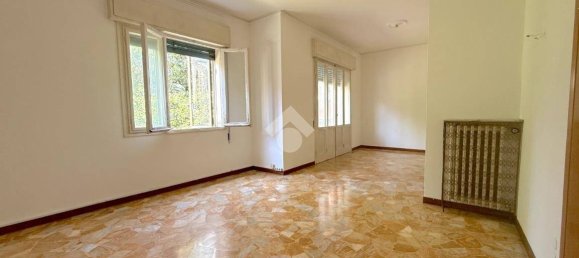 3 bedrooms Apartment in Padua, Italy No. 370240 19