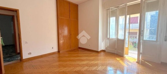 3 bedrooms Apartment in Padua, Italy No. 370240 8