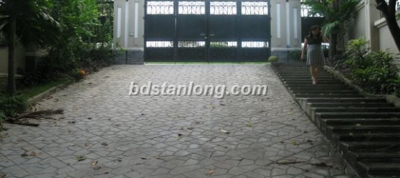 5 bedrooms Villa in Tay Ho, Vietnam No. 7175 12