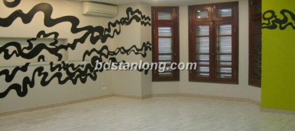 5 bedrooms Villa in Tay Ho, Vietnam No. 7175 15