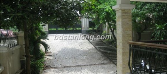 5 bedrooms Villa in Tay Ho, Vietnam No. 7175 5