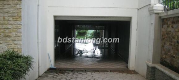 5 bedrooms Villa in Tay Ho, Vietnam No. 7175 8