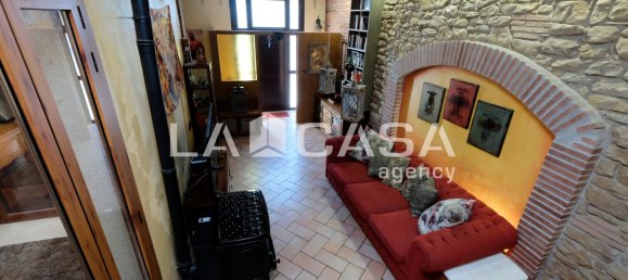 2 Schlafzimmer Stadthaus in Horta-Guinardo, Spain, Nr. 171837 66