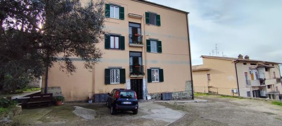 Apartamento de 3 habitaciónes en Albano Laziale, Italy No. 70686 2