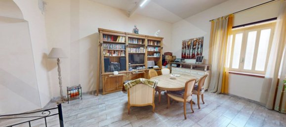 3 rooms House in Pomigliano d'Arco, Italy No. 22385 6