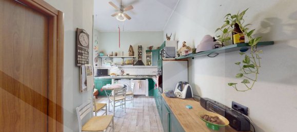 3 rooms House in Pomigliano d'Arco, Italy No. 22385 8