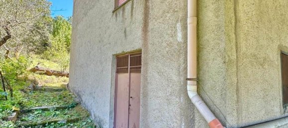 Дом с 3 комнатами в Кьюза Склафани, Италия № 137732 13