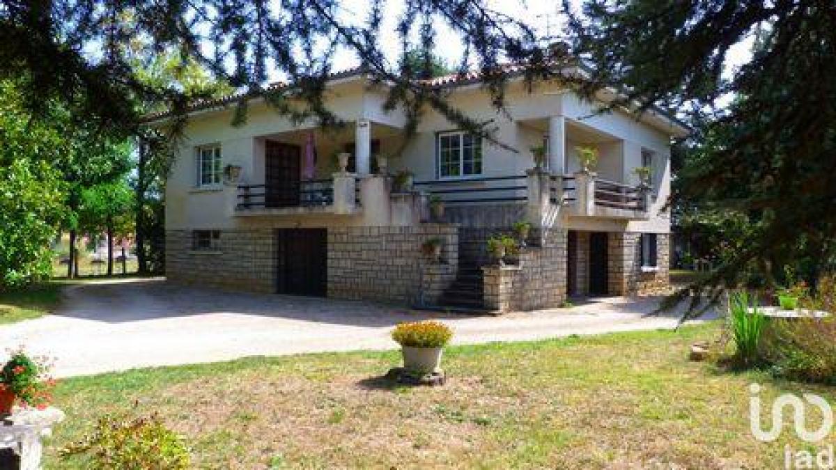 Дом с 6 спальнями в Монтобан, Франция № 23905