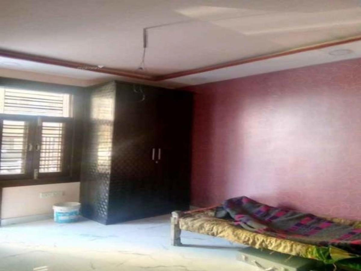 3 bedrooms House in Ghaziabad, India No. 26206