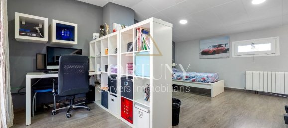 Adosado de 4 dormitorios en Reus, Spain No. 146362 108