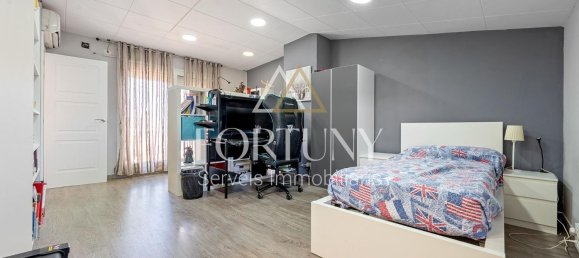 Adosado de 4 dormitorios en Reus, Spain No. 146362 51