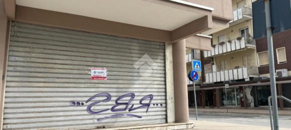 Gewerbliche Immobilie in Bellaria Igea Marina, Italy 82m², Nr. 79282 5