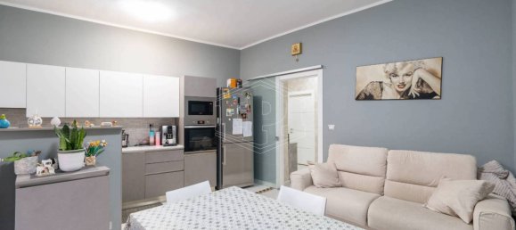 2 bedrooms Apartment in Rivoli, Italy No. 262252 2