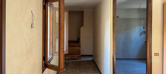 4-salle Maison à Montebelluna, Italy No. 274713 10