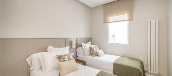 Apartamento de 2 dormitorios en Madrid, Spain No. 124119 8