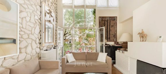 4 bedrooms Apartment in Paris, France No. 347963 2