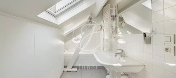 4 bedrooms Apartment in Paris, France No. 347963 20