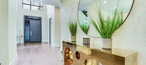 6 غرف نوم منزل في Mississauga, Canada رقم 815 7