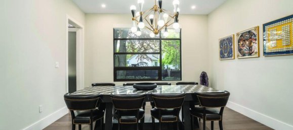 6 غرف نوم منزل في Mississauga, Canada رقم 815 11