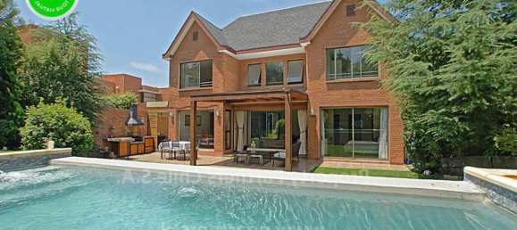 Дом с 5 спальнями в Сантьяго, Чили № 3483 2