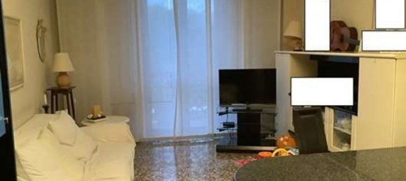 Apartamento de 3 dormitorios en Bollate, Italy No. 370076 8