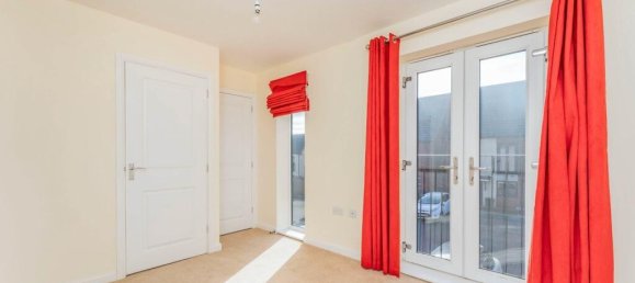 3 bedrooms House in Wellingborough, United Kingdom No. 1968 2