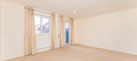 3 bedrooms House in Wellingborough, United Kingdom No. 1968 8