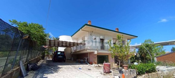 5 غرف نوم فيلا في Campofelice di Roccella, Italy رقم 359098 38