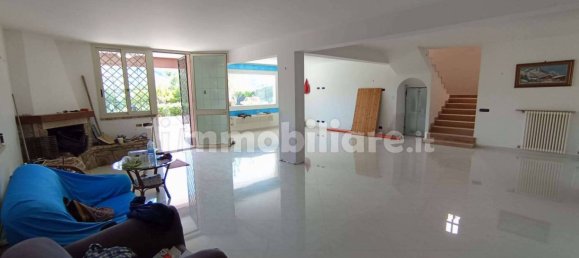 5 غرف نوم فيلا في Campofelice di Roccella, Italy رقم 359098 5