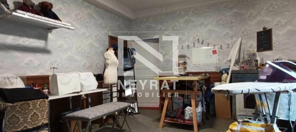 3 bedrooms Building in Luzy, France No. 96806 9